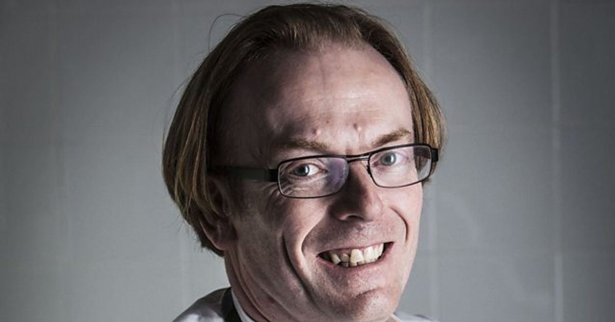 Chris Wheeler: Sports Writer, Not Chef, in Current Context